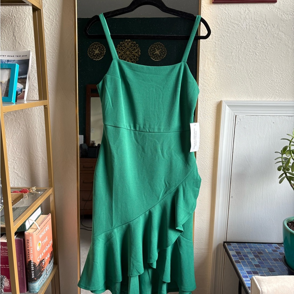 Elegant Green Ruffle Dress